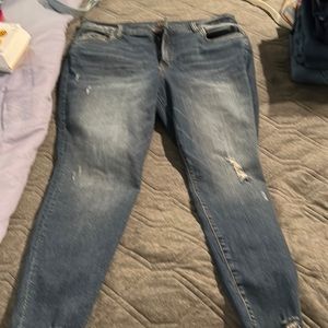 Kut brand size 18. Never worn